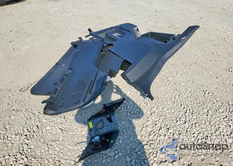 2025 GMC Acadia Elevation z USA, uszkodzony, nr VIN 1GKENKRS3SJ154470